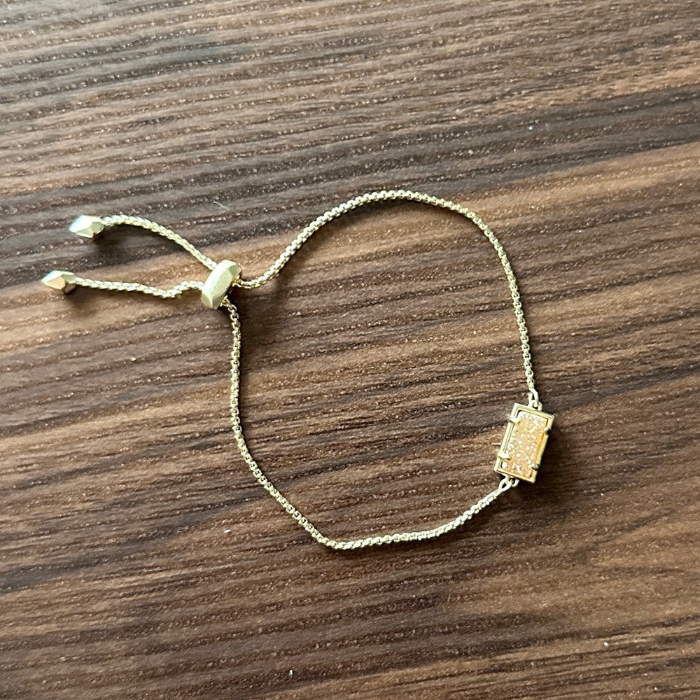 Kendra Scott Bracelet in gold with sand drusy
